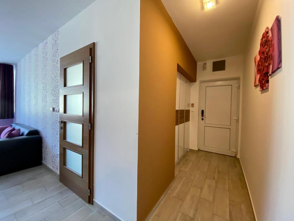Sárvár Apartman Rubin מראה חיצוני תמונה